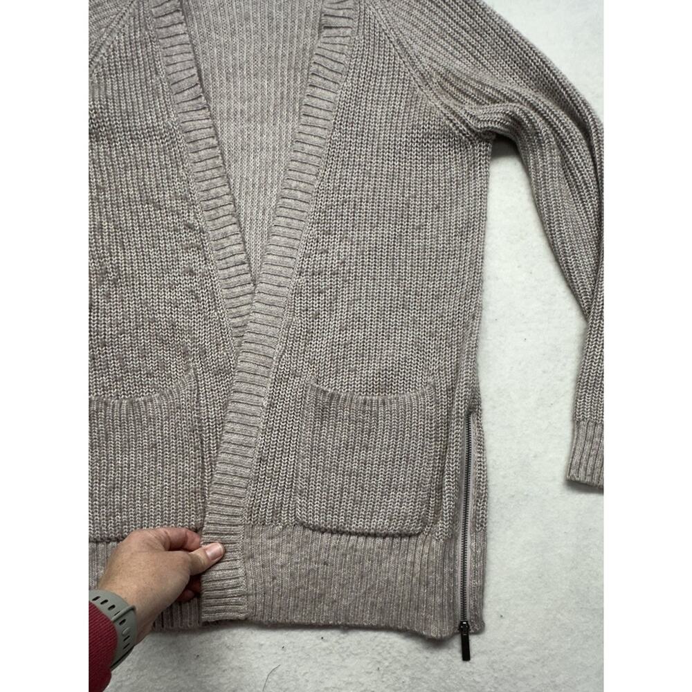 Rock & Republic Cardigan Sweater Womens Size Medium Zipper Accents Beige Tan - Picture 5 of 7
